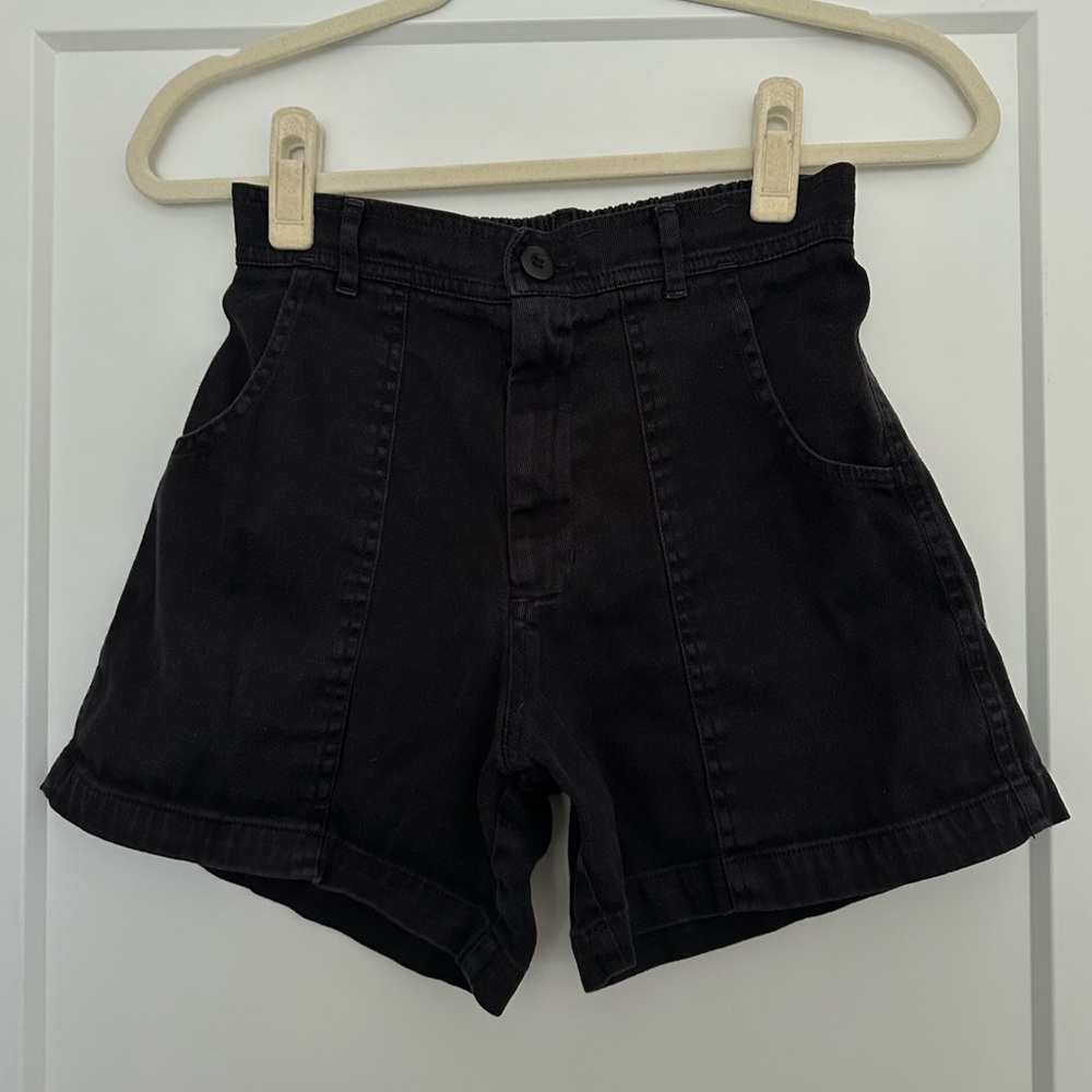 Jungmaven Venice shorts in black, size small